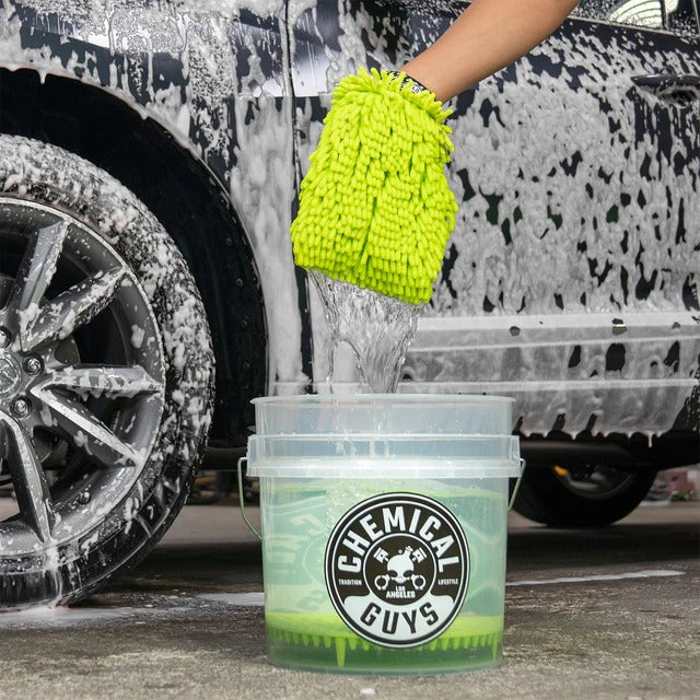 Heavy Duty Ultra Clear Detailing Bucket (4.25 Gal) Chemical Guys