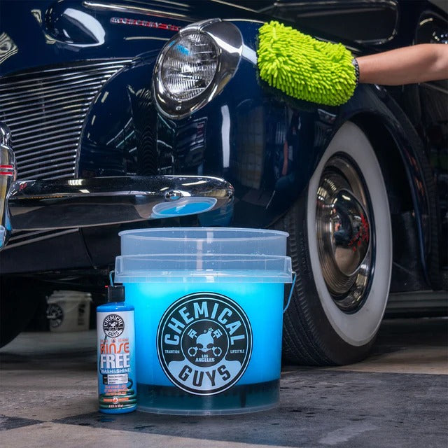 Heavy Duty Ultra Clear Detailing Bucket (4.25 Gal) Chemical Guys