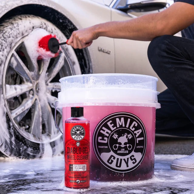 Heavy Duty Ultra Clear Detailing Bucket (4.25 Gal) Chemical Guys