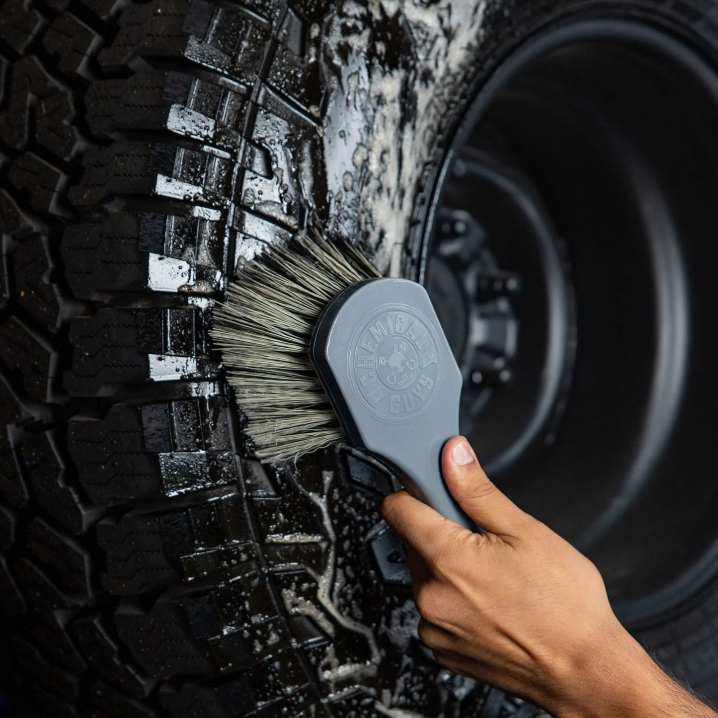 Wheel Works Medium Duty Wheel & Body Brush - Chemical Guys