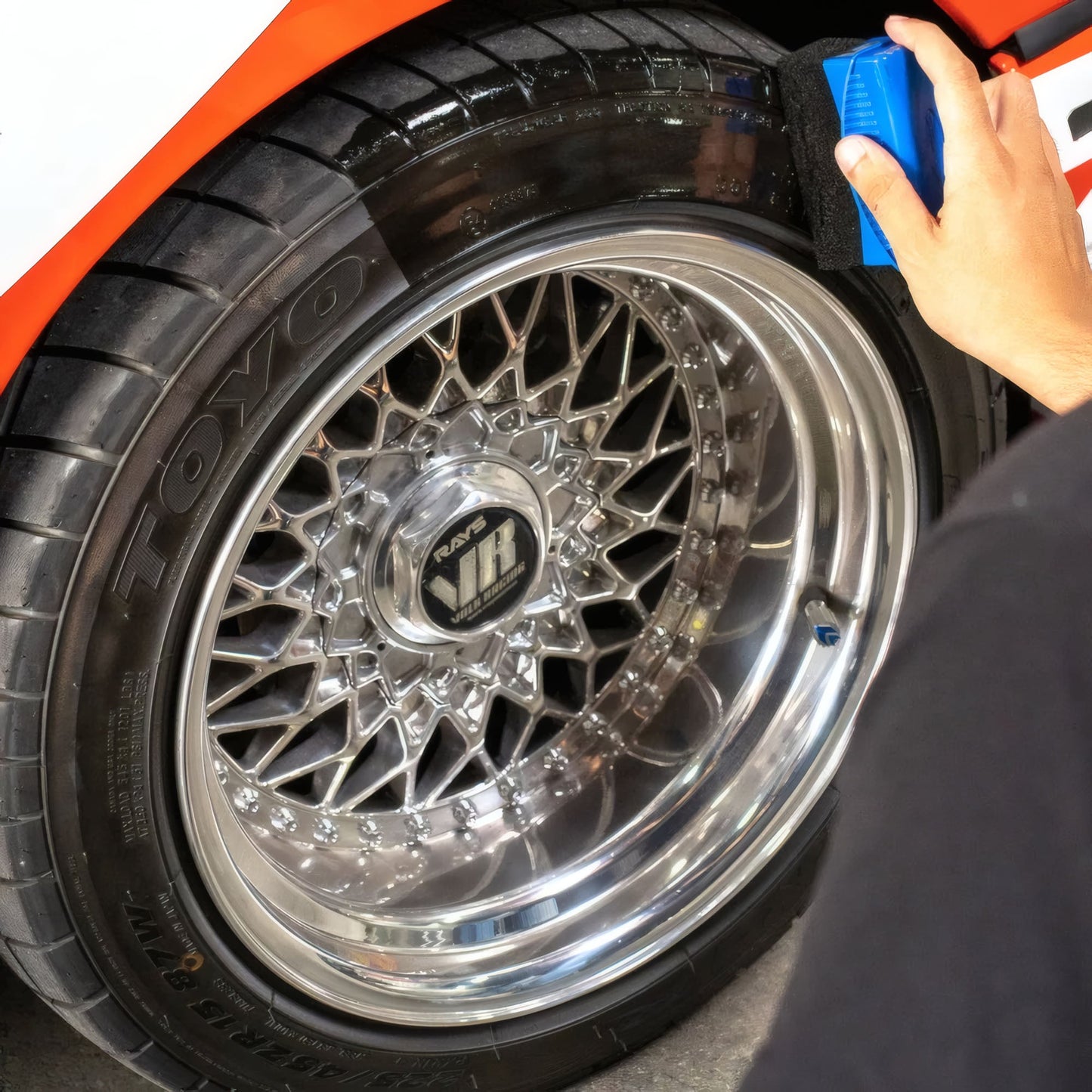 Contour Ez-Form Applicator Tires & Trim Application - Chemical Guys