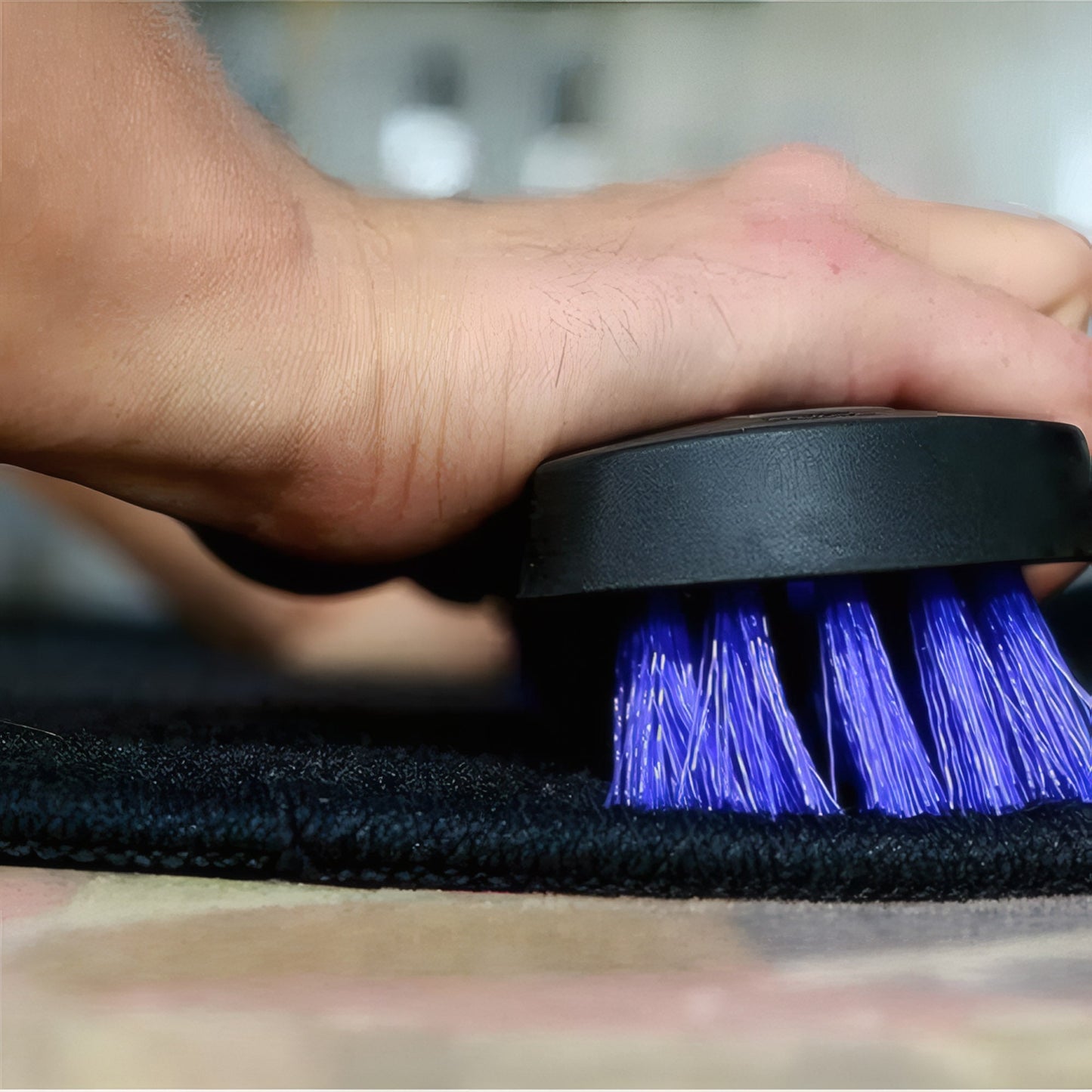 Induro Brush #1 Upholstery Carpet Fabrics Vinyl Brush - Chemical Guys