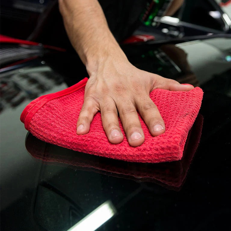 Waffle Weave Glass and Window Microfiber Towel, Red 24" X 16" Chemical Guys