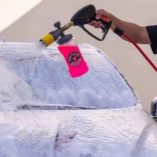 How to Use a Foam Cannon to Wash My Car