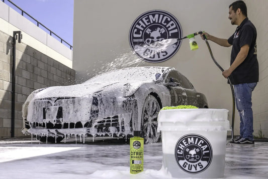 How to use snow foam - Chemical Guys