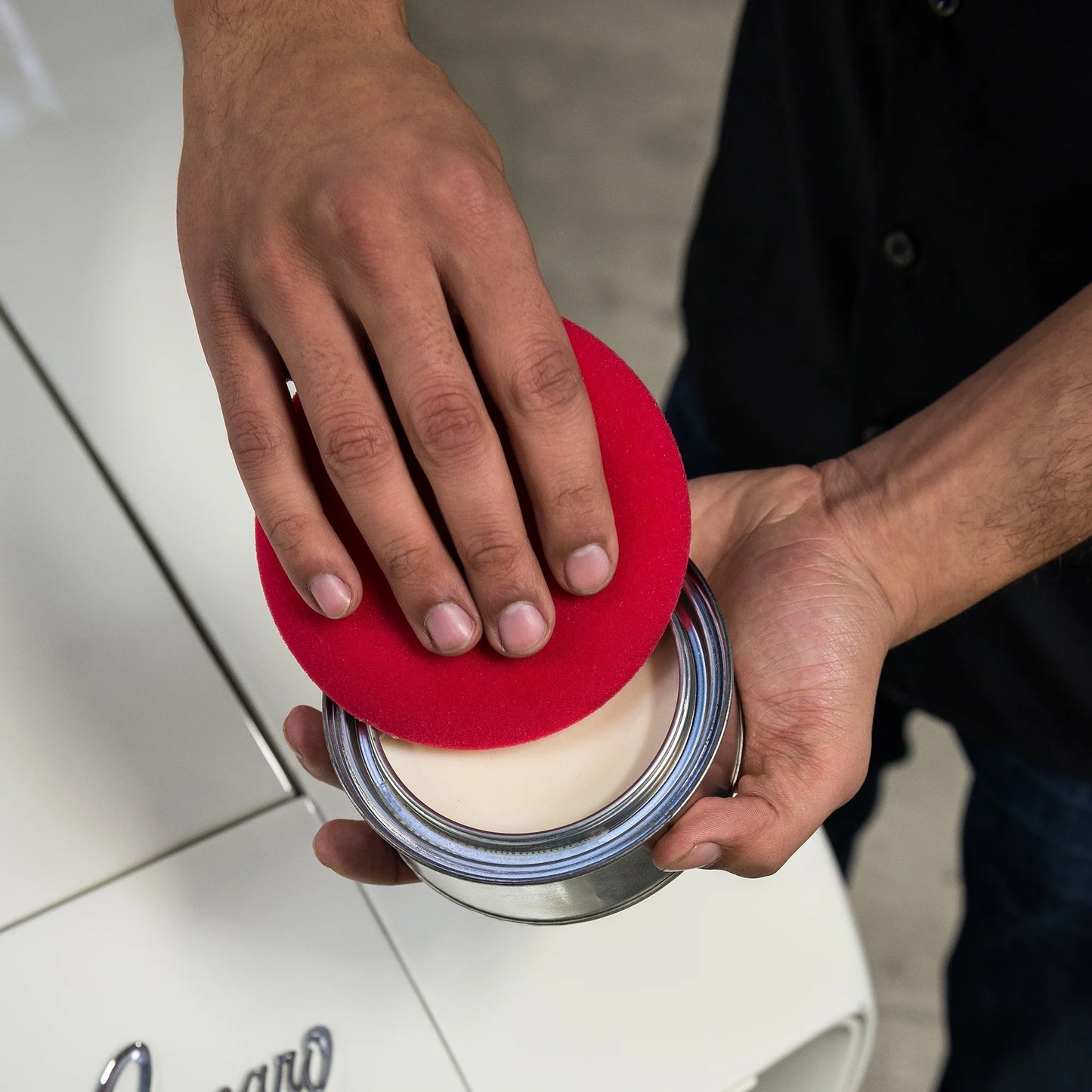 Wax & Dressing UFO Applicator