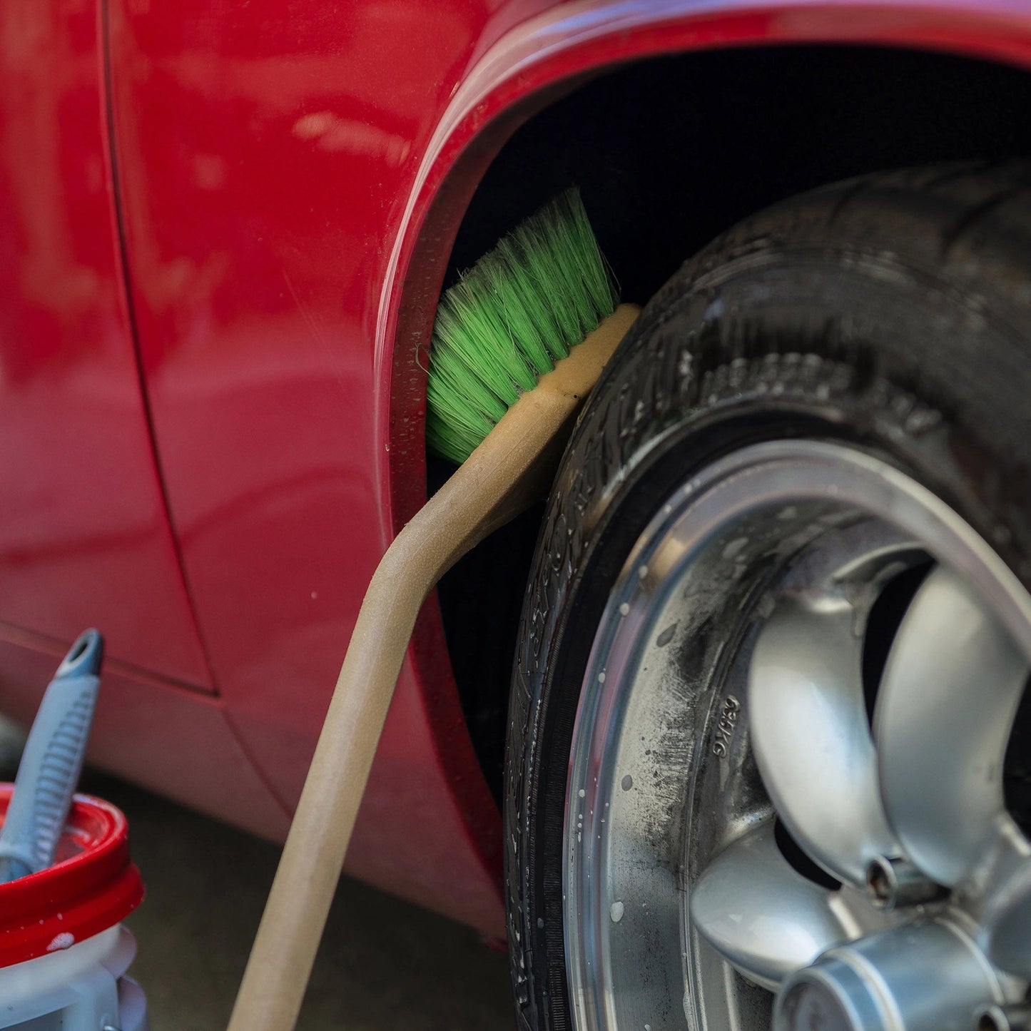Flagged Tip Wheel Brush - Chemical Guys