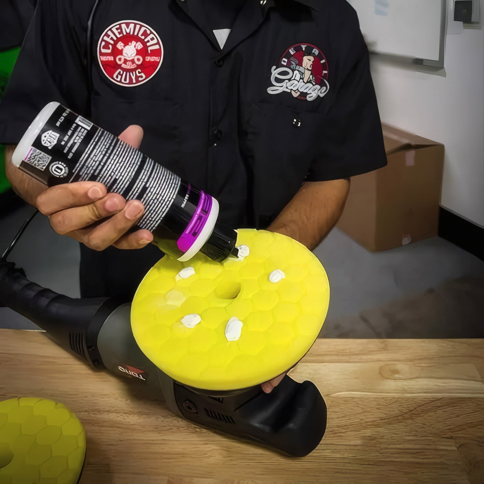 Hex-Logic Pad - Yellow Cutting/Compounding Pad - Chemical Guys