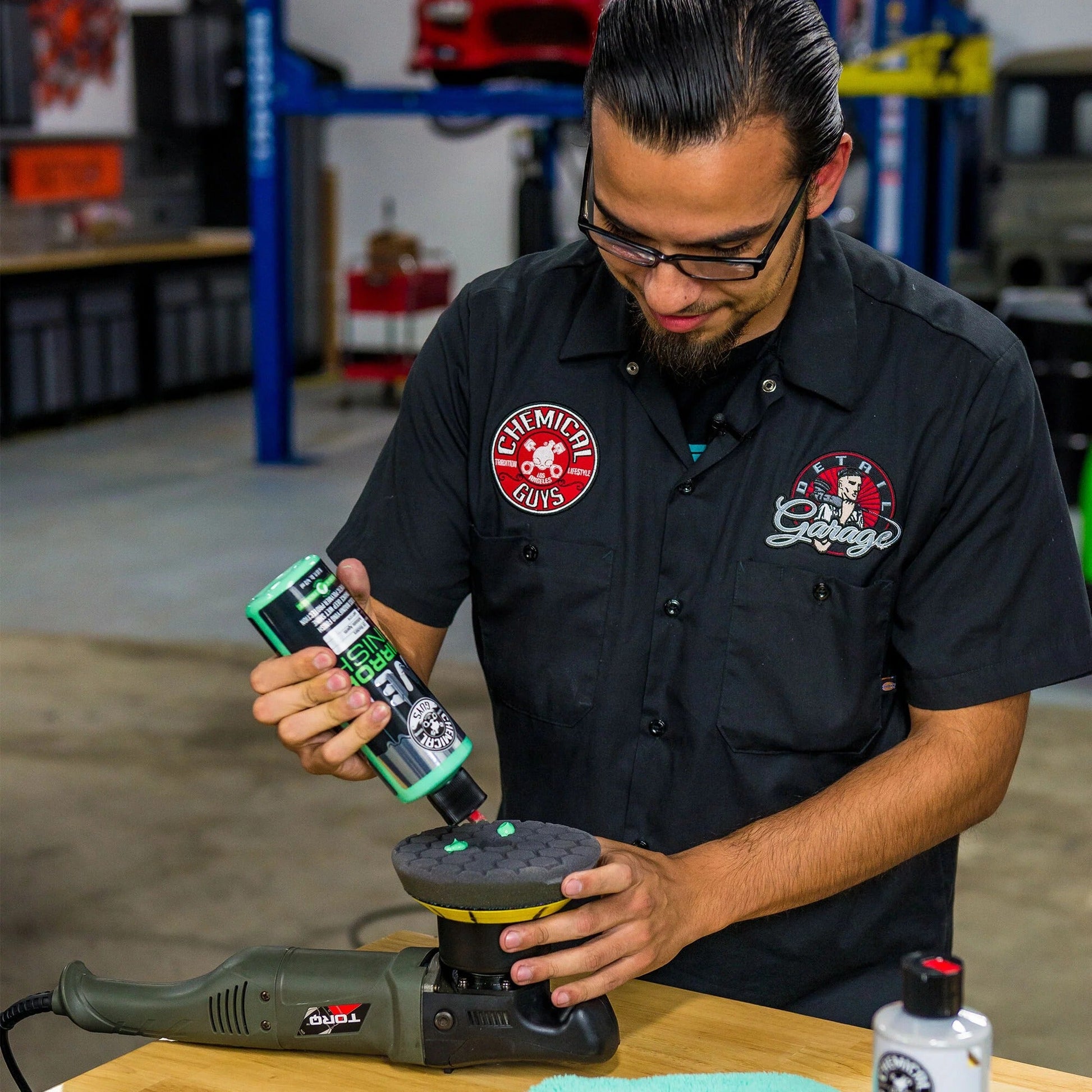 Wet Mirror Finish Ultra Slick Gloss Magnifier (16oz) - Chemical Guys