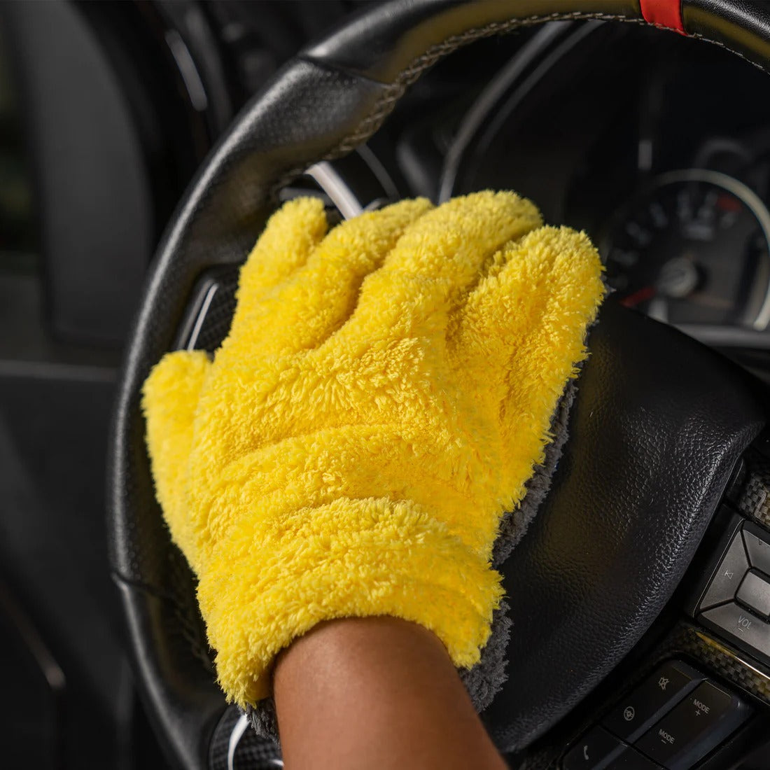 The Stranger Helpful Handy Mitt Chemical Guys