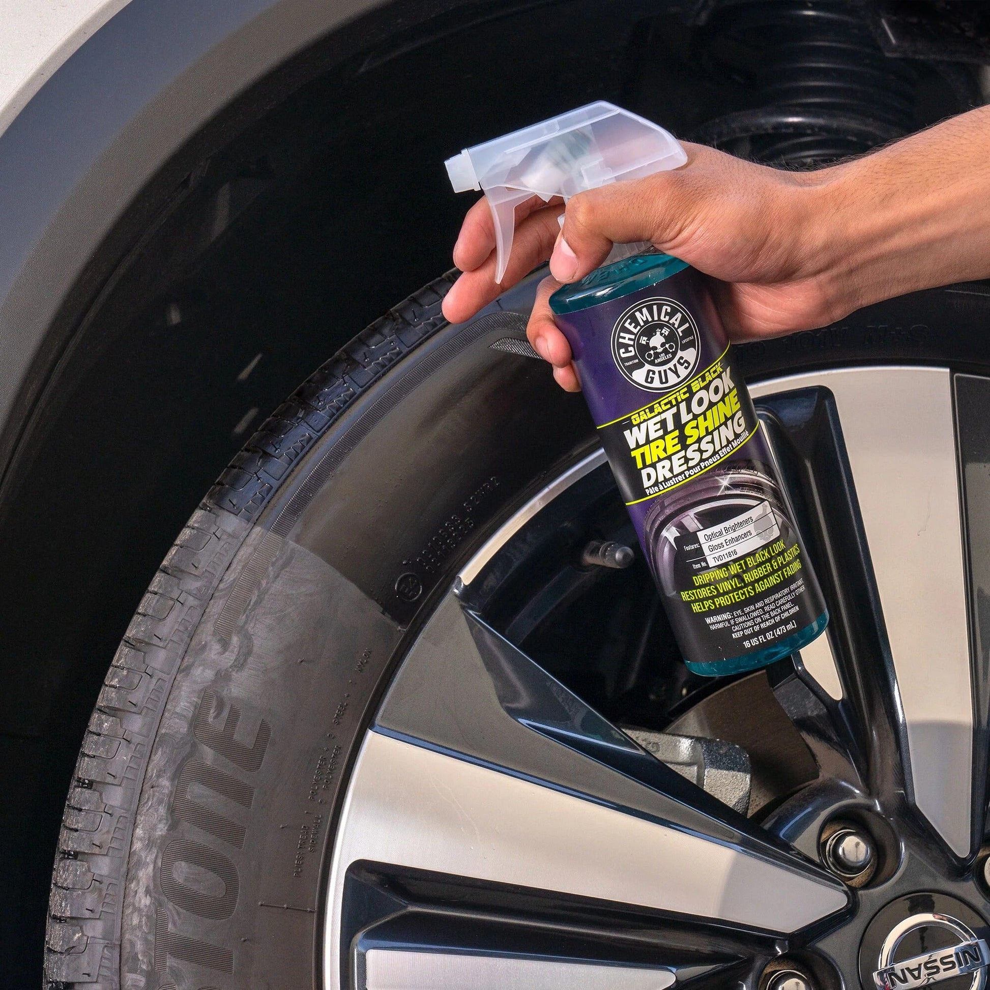 Galactic Black Wet Look Tyre Shine Dressing (16oz) Chemical Guys